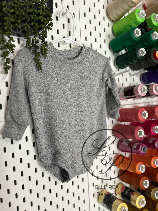 Relaxed Fit Bodysuit Grey Hacci Sweater Knit